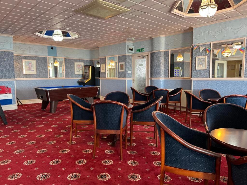 Sunset Beach Hotel Blackpool Bagian luar foto